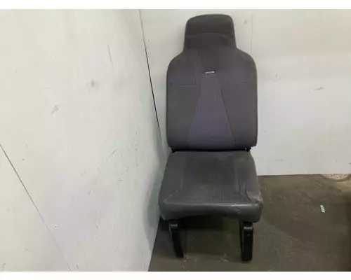 INTERNATIONAL Durastar Seat (non-Suspension)