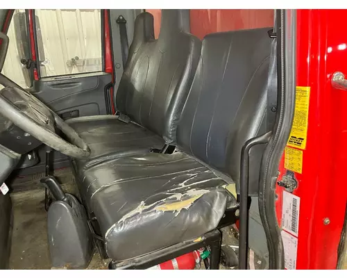 INTERNATIONAL Durastar Seat (non-Suspension)