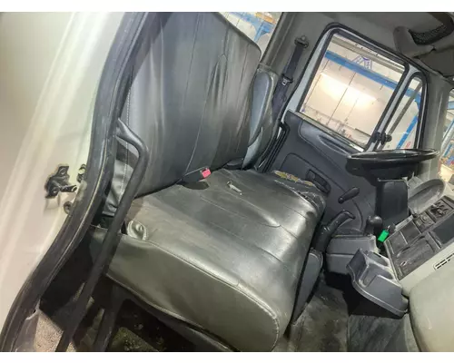 INTERNATIONAL Durastar Seat (non-Suspension)