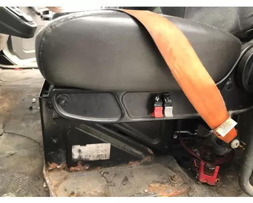 INTERNATIONAL Durastar Seat (non-Suspension)