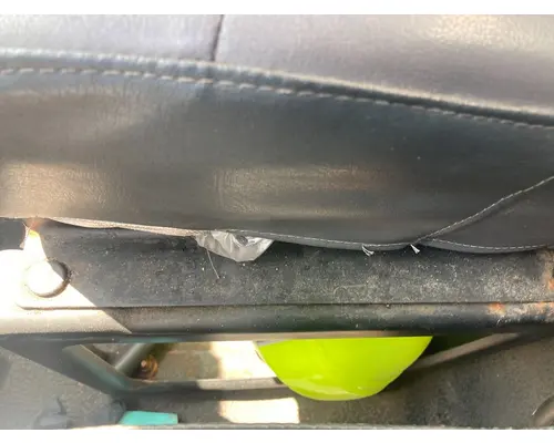 INTERNATIONAL Durastar Seat (non-Suspension)