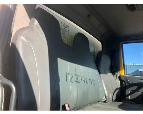 INTERNATIONAL Durastar Seat (non-Suspension)