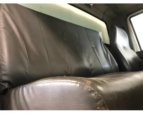 INTERNATIONAL Durastar Seat (non-Suspension)