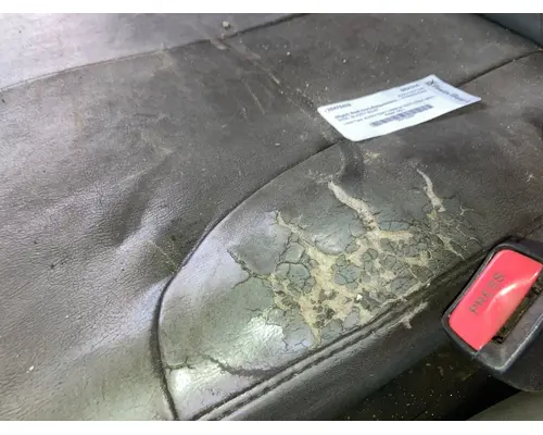 INTERNATIONAL Durastar Seat (non-Suspension)