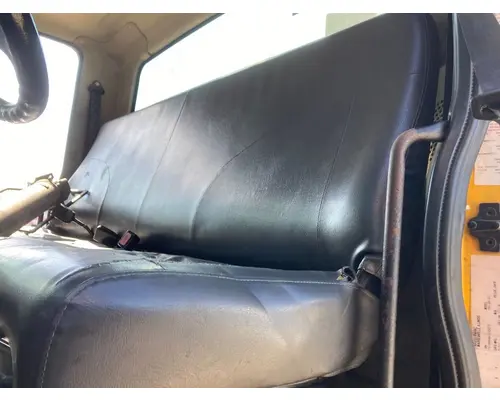 INTERNATIONAL Durastar Seat (non-Suspension)