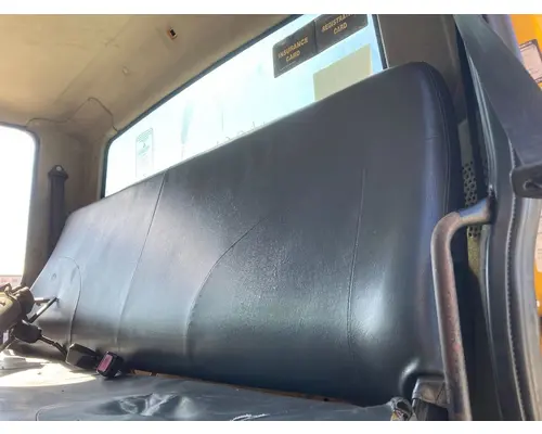 INTERNATIONAL Durastar Seat (non-Suspension)