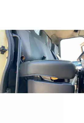 INTERNATIONAL Durastar Seat (non-Suspension)