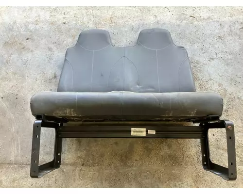 INTERNATIONAL Durastar Seat (non-Suspension)