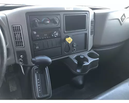 INTERNATIONAL Durastar Truck