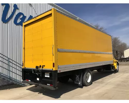 INTERNATIONAL Durastar Truck