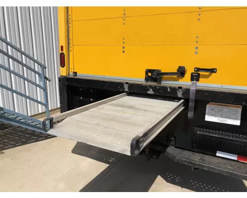 INTERNATIONAL Durastar Truck