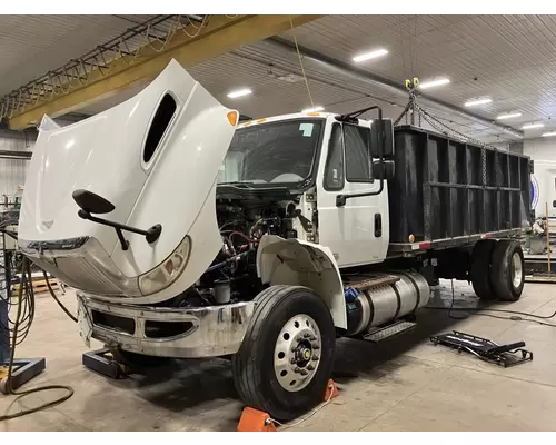 INTERNATIONAL Durastar Truck