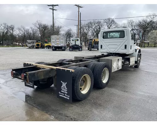 INTERNATIONAL Durastar Truck