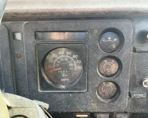 INTERNATIONAL F-1954 Instrument Cluster