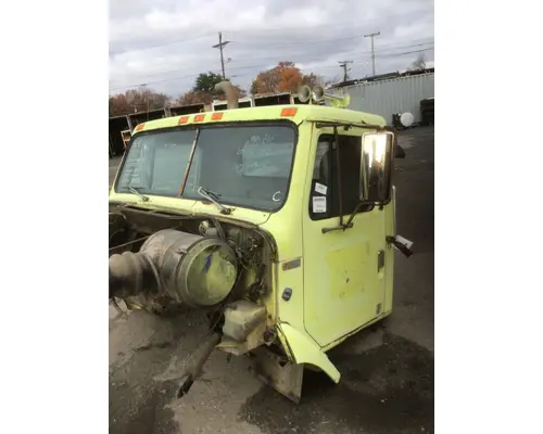 INTERNATIONAL F-2275 Cab
