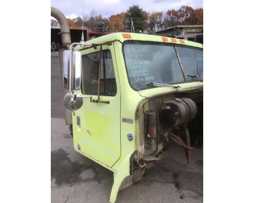 INTERNATIONAL F-2275 Cab