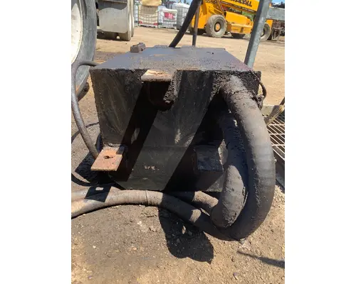 INTERNATIONAL F-2674 SBA hydralicwet tank