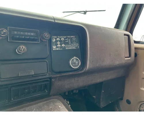 INTERNATIONAL F-2674 Complete Vehicle