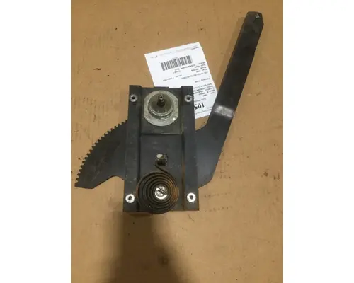 INTERNATIONAL F-2674 Door Window Regulator, Front