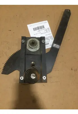 INTERNATIONAL F-2674 Door Window Regulator, Front