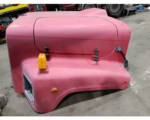 INTERNATIONAL F-2674 Hood