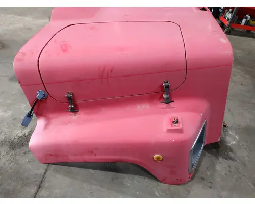 INTERNATIONAL F-2674 Hood