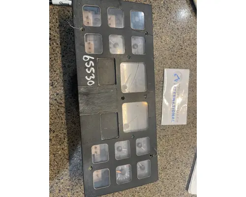 INTERNATIONAL F-2674 Instrument Cluster