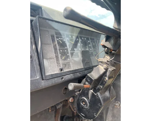 INTERNATIONAL F-4900 Complete Vehicle