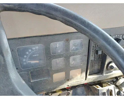 INTERNATIONAL F-4900 Rebuilders