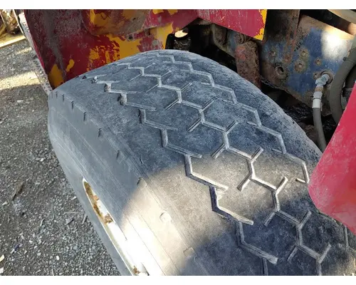 INTERNATIONAL F-4900 Rebuilders