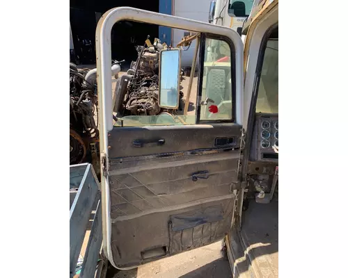 INTERNATIONAL F-5070 Cab Mount
