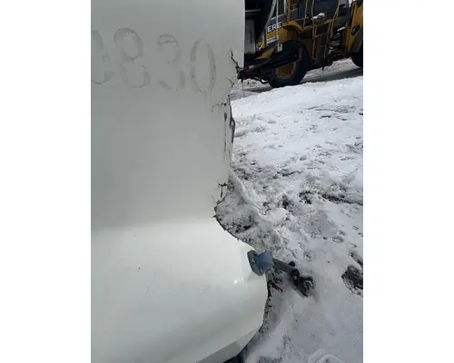 INTERNATIONAL F-5070 Hood