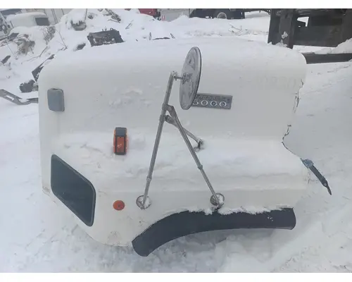 INTERNATIONAL F-5070 Hood