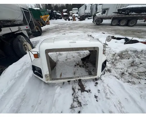 INTERNATIONAL F-5070 Hood