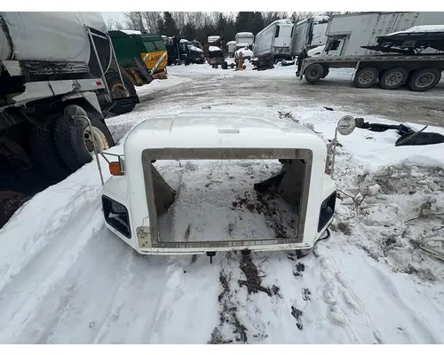 INTERNATIONAL F-5070 Hood