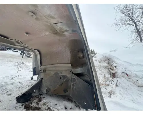 INTERNATIONAL F-5070 Hood