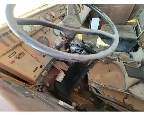 INTERNATIONAL F-5070 Steering Column