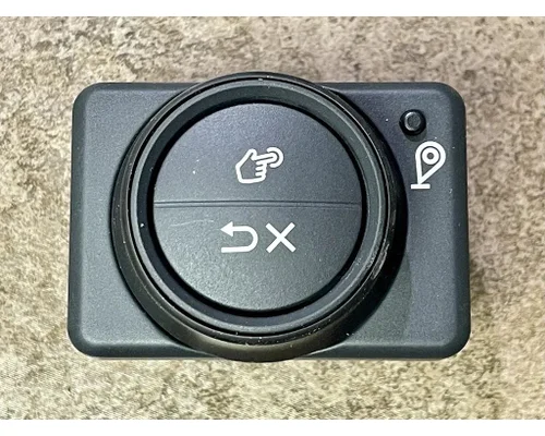 INTERNATIONAL F-8200 Switch, misc 