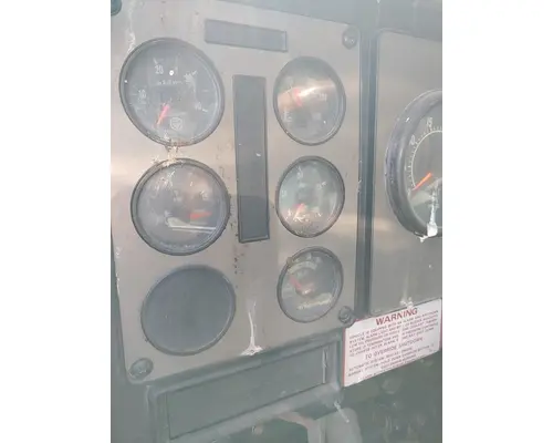 INTERNATIONAL F-9300 SBA Rebuilders