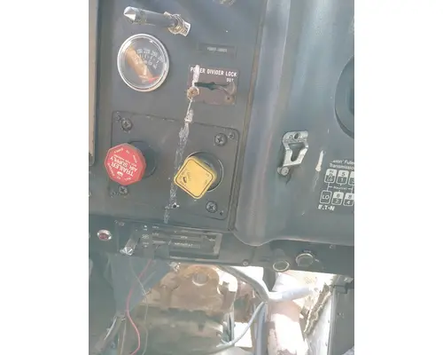 INTERNATIONAL F-9300 SBA Rebuilders