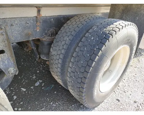 INTERNATIONAL F-9300 SBA Rebuilders