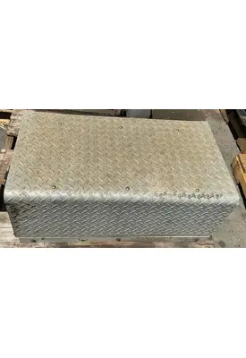 INTERNATIONAL F-9370 Battery Boxes