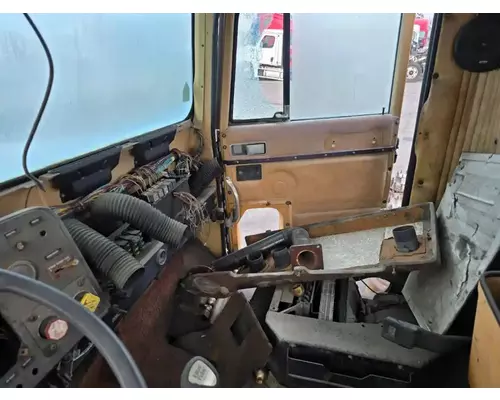 INTERNATIONAL F-9370 Cab Assembly
