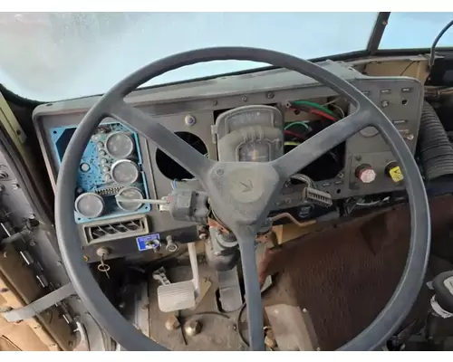 INTERNATIONAL F-9370 Cab Assembly