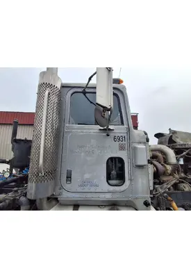 INTERNATIONAL F-9370 Cab Assembly