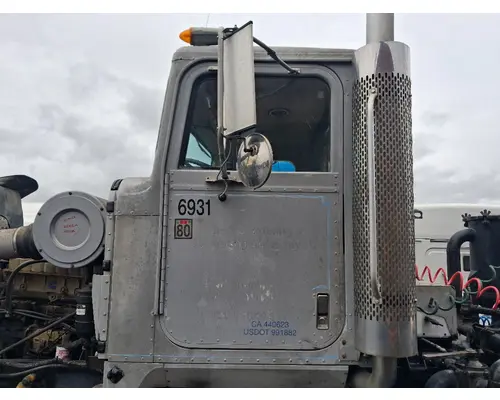 INTERNATIONAL F-9370 Cab Assembly