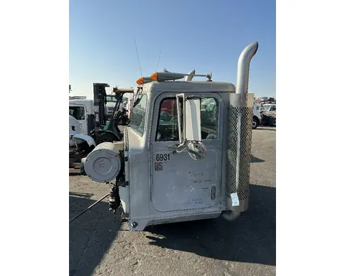 INTERNATIONAL F-9370 Cab Assembly