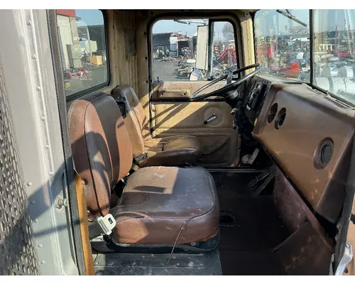 INTERNATIONAL F-9370 Cab Assembly