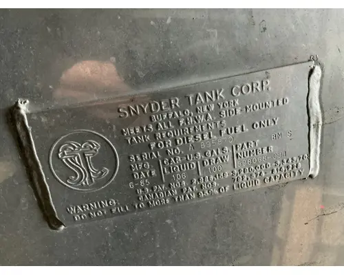 INTERNATIONAL F-9370 Fuel Tank