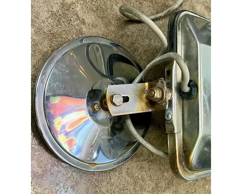 INTERNATIONAL F-9370 Mirror (Side View)
